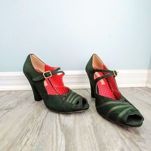 1920s Inspired Jewel Green Heels
